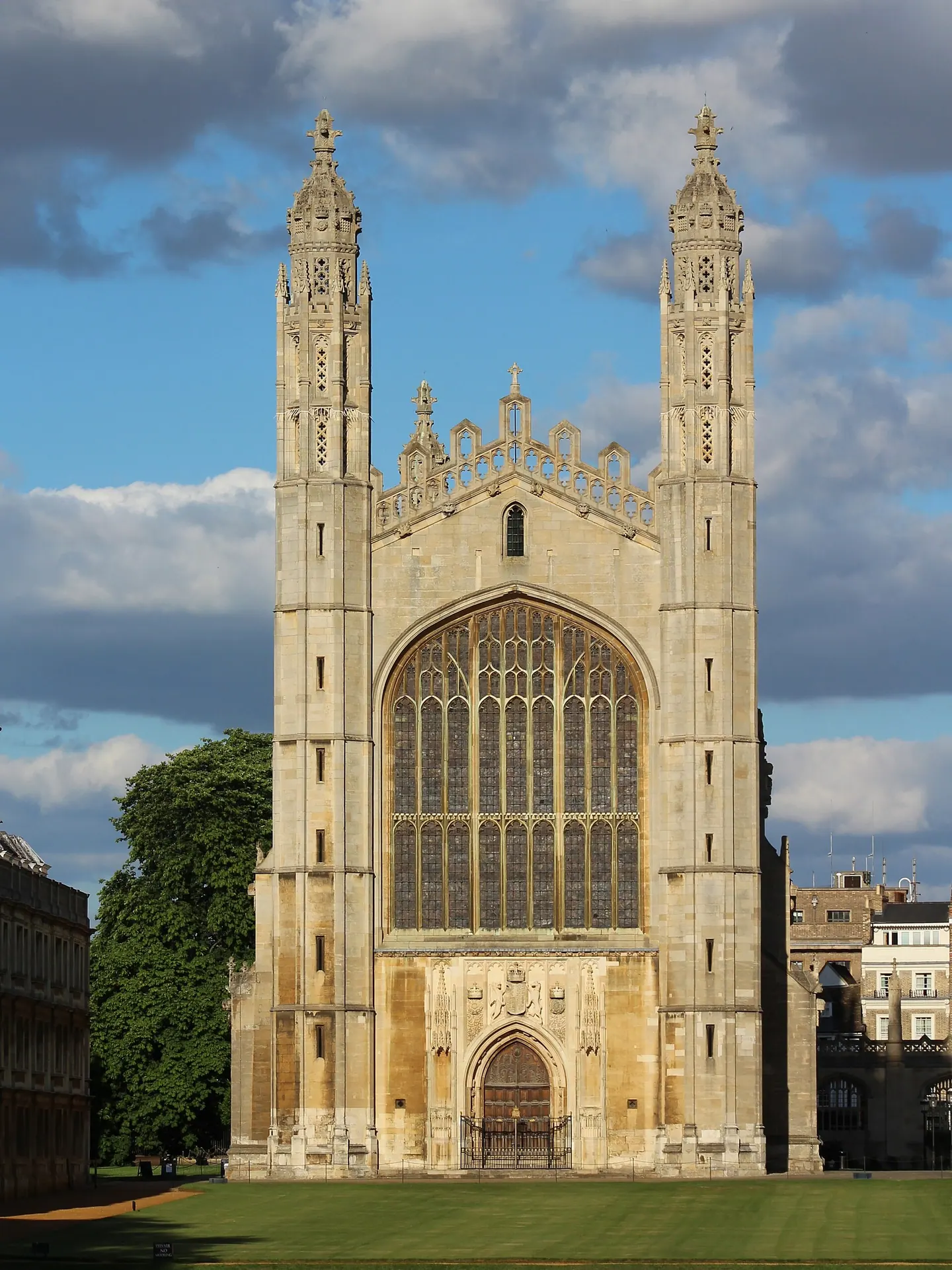 King's College Chapel seen across the River Cam