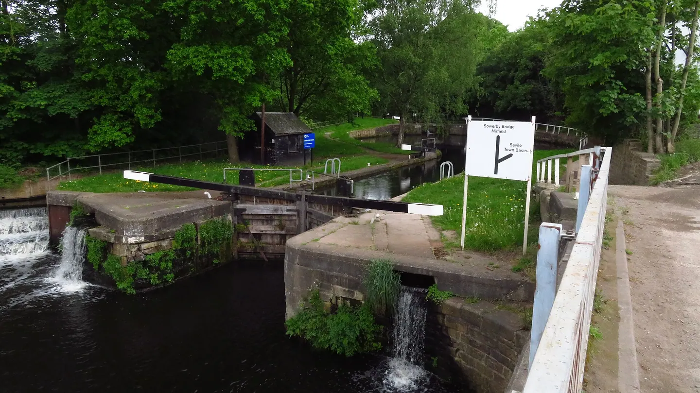 The double lock on the Calder & Hebble Navigation at Thornhill, Dewsbury
